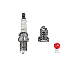 Köp Tändstift av NGK 6233 till det låga priset 63,31 kr