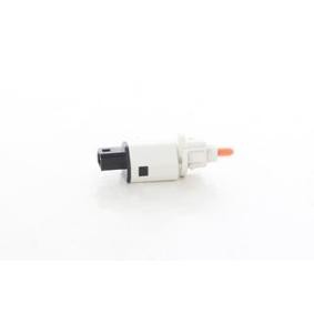 Achetez des Contacteur de feux stop BSG BSG 75-840-010 à prix pour 34,58 €