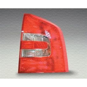 Acquista Fanale posteriore da MAGNETI MARELLI 714027590204 a buon mercato per soli 68,25 €