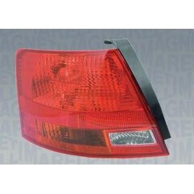 Rückleuchte 715011014002 von MAGNETI MARELLI günstig für 108,85 € online kaufen