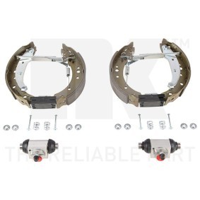 Comprar Juego de zapatas de frenos de NK 443978703 a bajo precio de 141,78 €