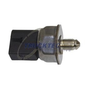 Comprar Sensor, presión combustible de TRUCKTEC AUTOMOTIVE 02.17.177 a bajo precio de 56,15 €
