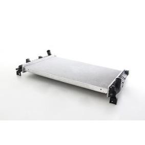 Achetez des Radiateur du moteur BSG BSG 30-520-047 à prix pour 159,33 €