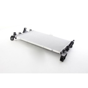 Kjøp Radiator, motorkjøling av BSG BSG 60-520-054 til den lave prisen 3957,91 NOK
