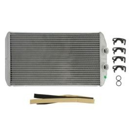 Compre Radiador de calefacción de THERMOTEC online para Daily VI Furgón a precios moderados
