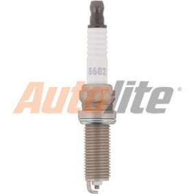 Achetez des Bougie d'allumage AUTOLITE 5682 à prix pour 5,52 €