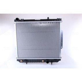 Acquista Radiatore motore da NISSENS 61020A a buon mercato per soli 415,63 €