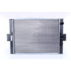 Achetez des Radiateur de chez NISSENS en ligne pour DAILY I Camion plate-forme/Châssis à prix modérés