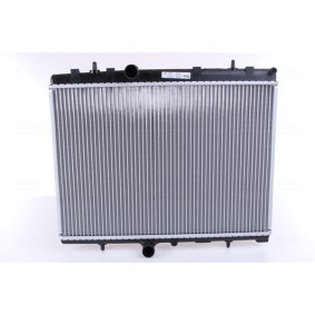 Kjøp Radiator, motorkjøling av NISSENS 63606A til den lave prisen 1250,65 NOK