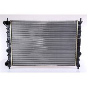 Acquista Radiatore motore da NISSENS 68802 a buon mercato per soli 111,45 €