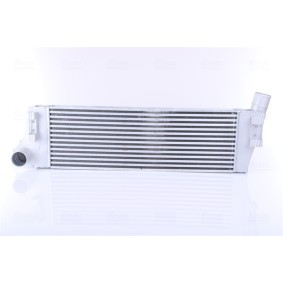 Köp Intercooler av NISSENS 96728 till det låga priset 1717,75 kr