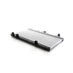 Acquista Radiatore motore da BSG BSG 63-520-013 a buon mercato per soli 144,82 €