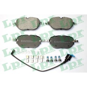 Acquista Kit pastiglie freni da LPR 05P2261AK a buon mercato per soli 96,75 €