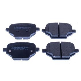 Acquista Kit pastiglie freni da DENCKERMANN B111517 a buon mercato per soli 36,76 €