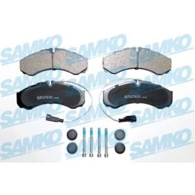 Acquista Kit pastiglie freni da SAMKO 5SP1515K a buon mercato per soli 39,73 €