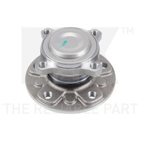 Achetez des Kit de roulement de roue NK 761530 à prix pour 331,47 €