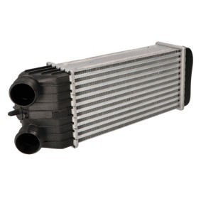 Ladeluftkühler für PEUGEOT von CLIMTEX