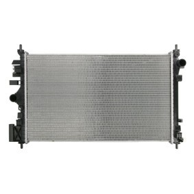 Acquista Radiatore motore da KOYORAD PL462646 a buon mercato per soli 139,23 €