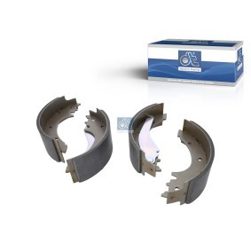 Compre Jogo de maxilas de travão da DT Spare Parts 7.92413 a um preço baixo por 161,21 €