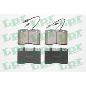Acquista Kit pastiglie freni da LPR 05P015 a buon mercato per soli 21,96 €