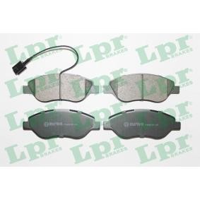 Achetez des Plaquettes de frein LPR 05P765 à prix pour 62,44 €