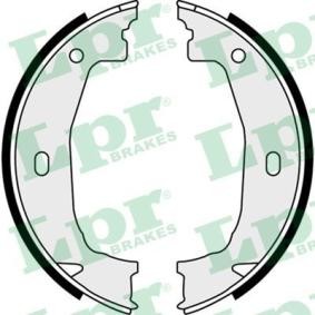 Comprar Zapata de freno de mano de LPR 08100 a bajo precio de 17,30 €