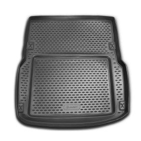 Compre Bandeja de porta-malas da OMAC 1198250 a um preço baixo por 75,32 €