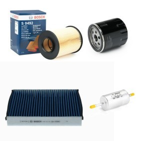 Compre Kit de filtros de BOSCH online para FOCUS III Furgoneta/hatchback a precios moderados