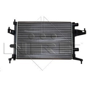 Achetez des Radiateur de chez NRF en ligne pour COMBO TOUR Mk II (C) (F25) à prix modérés