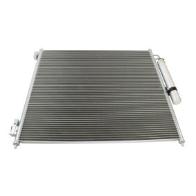 Acquista Condensatore climatizzatore da MAXGEAR AC830402 a buon mercato per soli 115,62 €