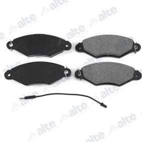Comprar Juego de pastillas de freno de ALTE AUTOMOTIVE 137791AAL a bajo precio de 30,68 €