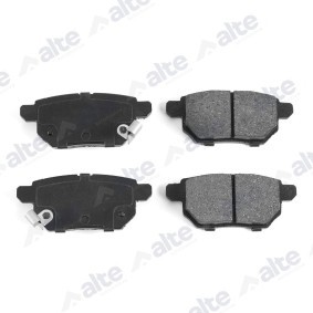 Acquista Kit pastiglie freni da ALTE AUTOMOTIVE 137923AAL a buon mercato per soli 25,14 €