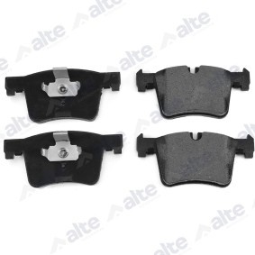 Acquista Kit pastiglie freni da ALTE AUTOMOTIVE 138009AAL a buon mercato per soli 36,55 €