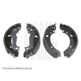 Acquista Kit ganasce freni da BLUE PRINT ADG04105 a buon mercato per soli 57,25 €