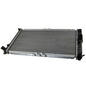 Acquista Radiatore motore da THERMOTEC D70006TT a buon mercato per soli 63,96 €
