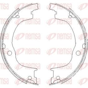 Comprar Zapata de freno de mano de REMSA 4749.00 a bajo precio de 30,34 €