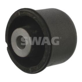 Achetez des Silent bloc d'essieu SWAG 83 93 4740 à prix pour 22,45 €