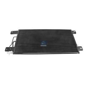 Köp Kondensor, klimatanläggning av DT Spare Parts 1.23300 till det låga priset 3730,88 kr