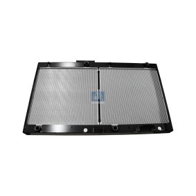 Köp Kylare av DT Spare Parts 4.65303 till det låga priset 22743,19 kr