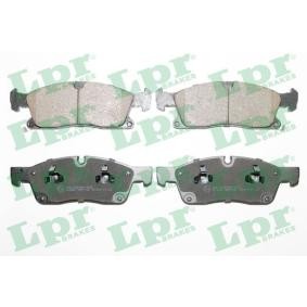 Achetez des Plaquettes de frein LPR 05P1745 à prix pour 43,35 €