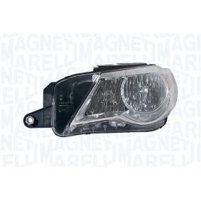 Köp Strålkastare av MAGNETI MARELLI 711307023032 till det låga priset 3962,34 kr