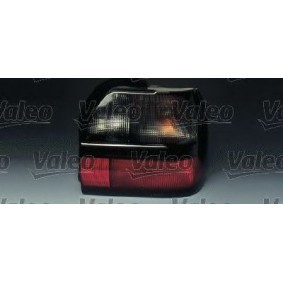 Compre Piloto trasero de VALEO online para 19 II Cabriolet (D53_, 853_) a precios moderados