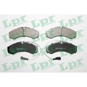 Acquista Kit pastiglie freni da LPR 05P1515 a buon mercato per soli 39,88 €