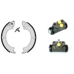Köp Bromsbacksats av BREMBO H 54 008 till det låga priset 1330,83 kr