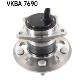 Acquista Kit cuscinetto ruota da SKF VKBA 7690 a buon mercato per soli 189,35 €
