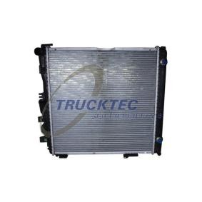 Achetez des Radiateur du moteur TRUCKTEC AUTOMOTIVE 02.40.144 à prix pour 195,39 €