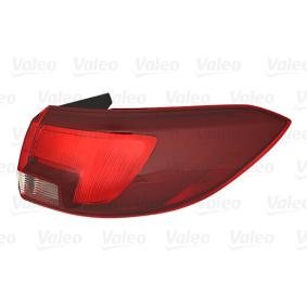 Comprar Piloto trasero de VALEO 047072 a bajo precio de 83,09 €