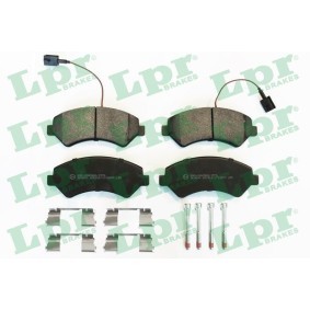 Acquista Kit pastiglie freni da LPR 05P1778 a buon mercato per soli 27,55 €