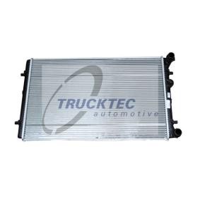 Achetez des Radiateur du moteur TRUCKTEC AUTOMOTIVE 07.40.046 à prix pour 93,01 €