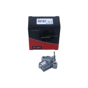 Acquista Regolatore alternatore da MAXGEAR 10-0023 a buon mercato per soli 21,20 €